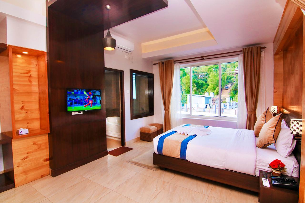Hotel Lake Paradise 博卡拉 外观 照片