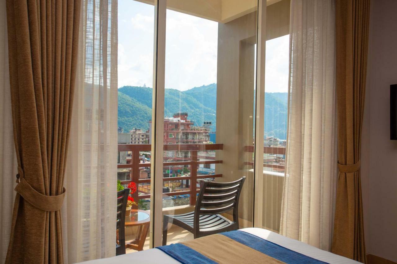 Hotel Lake Paradise 博卡拉 外观 照片